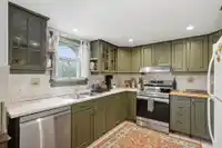 2090 TURNER STREET - thumbnail 23