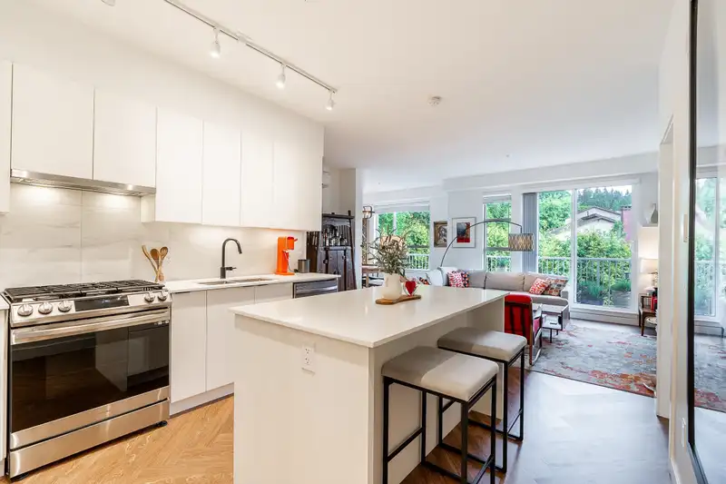 614 3229 ST JOHNS STREET - photo 4 of 40