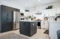 20 998 RIVERSIDE DRIVE - thumbnail 1