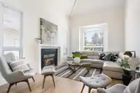 20 998 RIVERSIDE DRIVE - thumbnail 2