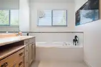 20 998 RIVERSIDE DRIVE - thumbnail 29