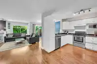 202 8260 162A STREET - thumbnail 7