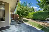 202 8260 162A STREET - thumbnail 10