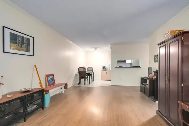 2306 4353 HALIFAX STREET - photo 4 of 18