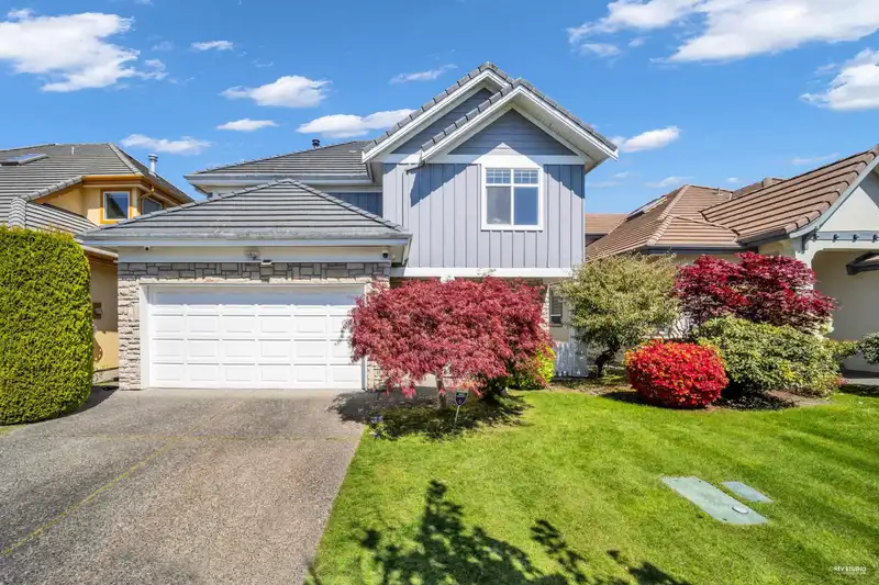 3531 JOHNSON AVENUE - photo 1 of 40