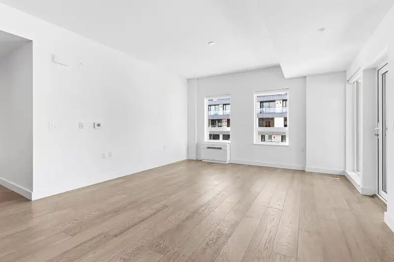 301 3590 W 39TH AVENUE - photo 1 of 26
