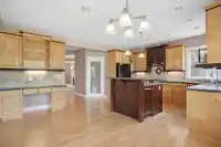 789 GROVER AVENUE - thumbnail 13