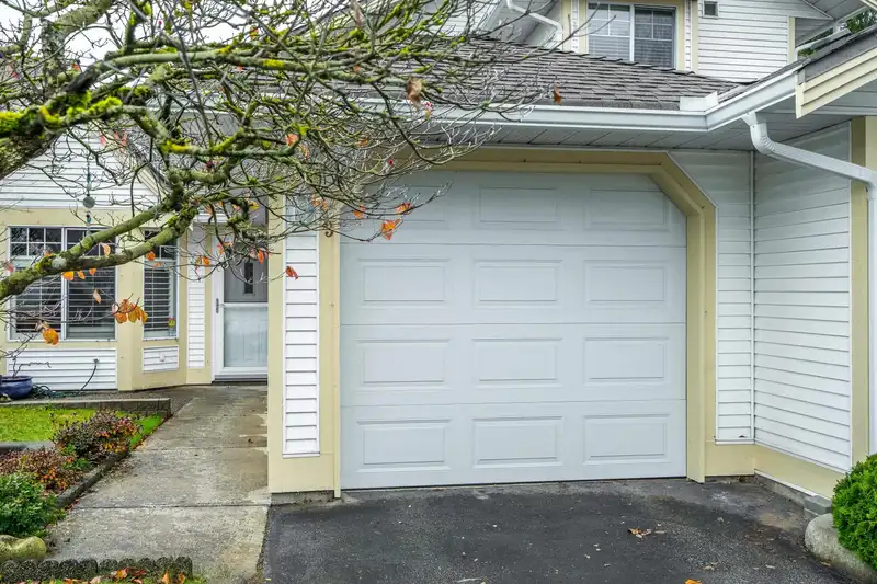 83 8737 212 STREET - photo 2 of 40