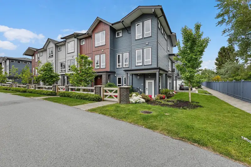46 11851 232 STREET - photo 3 of 29