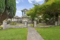 3054 E 5TH AVENUE - thumbnail 2
