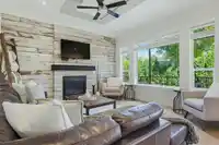 8100 209A STREET - thumbnail 11