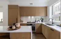 807 W 38TH AVENUE - thumbnail 3