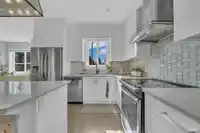 34 20856 76 AVENUE - thumbnail 1