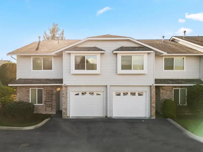 48 2989 TRAFALGAR STREET - photo 1 of 31