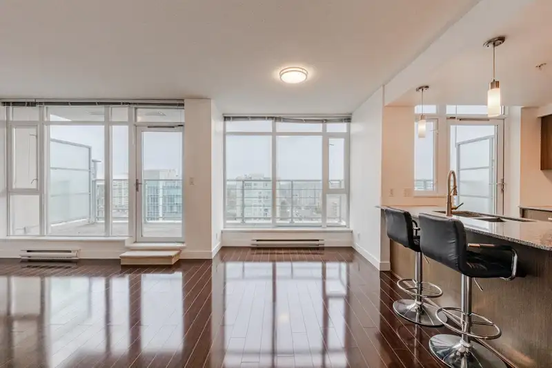 1801 8068 WESTMINSTER HIGHWAY - photo 4 of 38