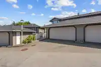 175 1140 CASTLE CRESCENT - thumbnail 36