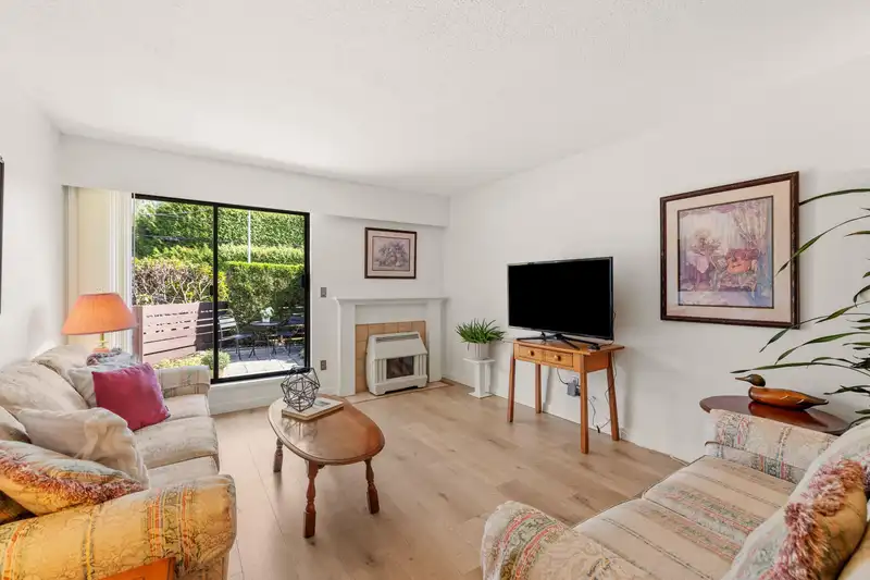 3455 COAST MERIDIAN ROAD - photo 4 of 35