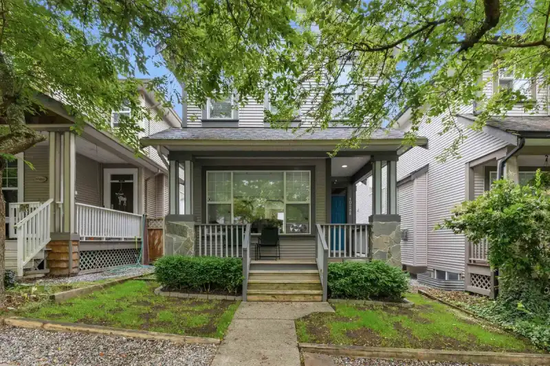 10288 243 STREET - photo 1 of 37
