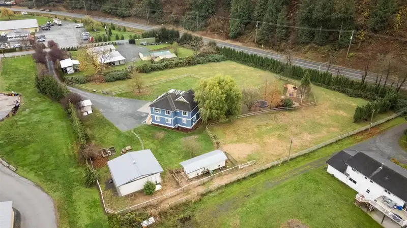 43057 VEDDER MOUNTAIN ROAD - photo 2 of 40