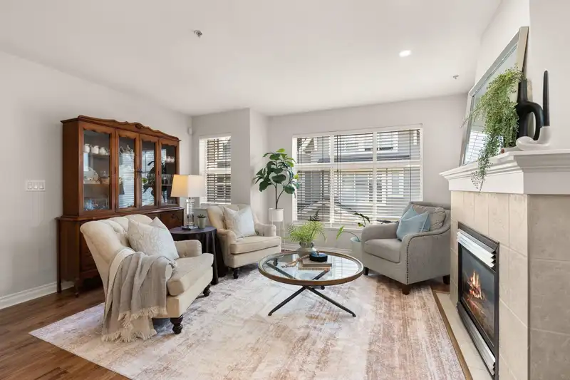 36 6450 199 STREET - photo 2 of 31