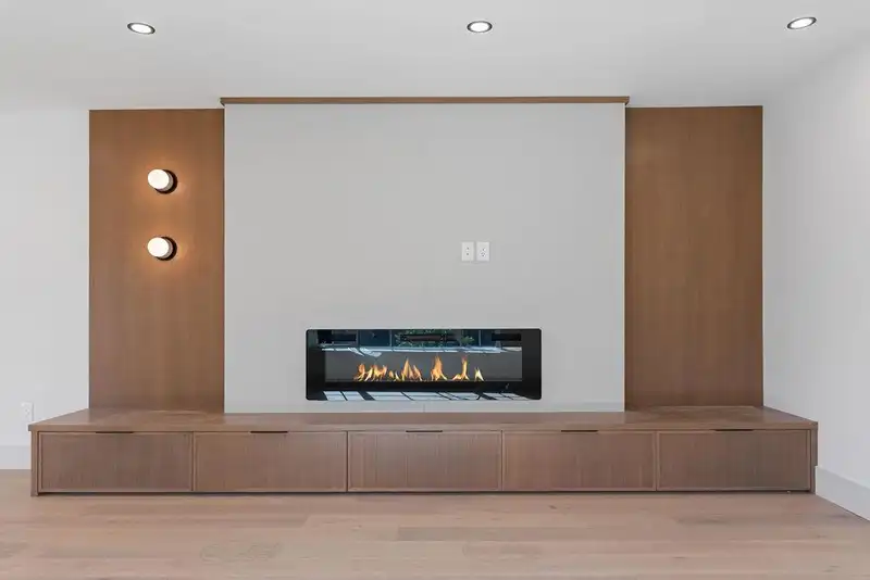 6841 CYPRESS STREET - photo 3 of 19