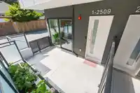 1 2509 KITCHENER STREET - thumbnail 3