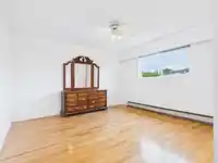 951 EVERETT CRESCENT - thumbnail 18