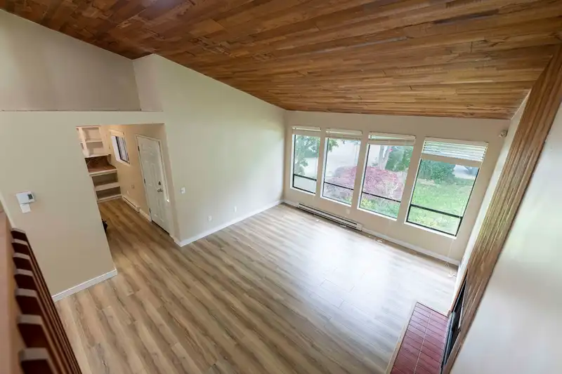 1238 GABRIOLA DRIVE - photo 4 of 17