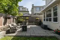 8746 208 STREET - thumbnail 34
