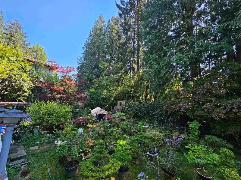 435 E OSBORNE ROAD - photo 2 of 34