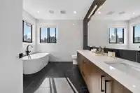 19742 33 AVENUE - thumbnail 24