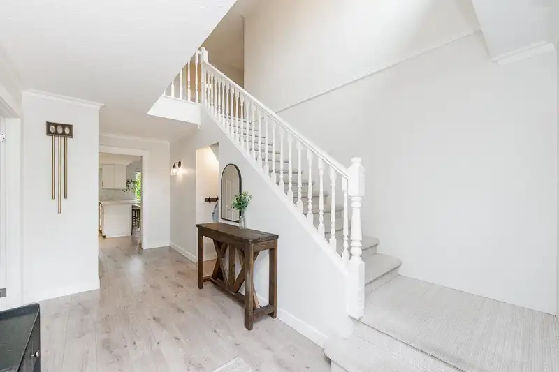 1787 148A STREET - photo 4 of 40