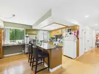 2480 MCLENNAN AVENUE - thumbnail 4