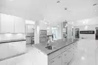 6760 COLTSFOOT DRIVE - thumbnail 10