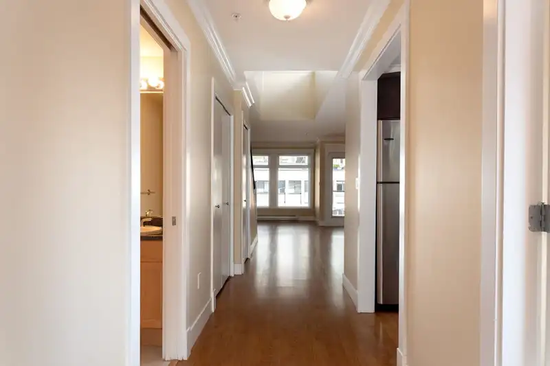 304 152 E 12TH STREET - photo 3 of 38