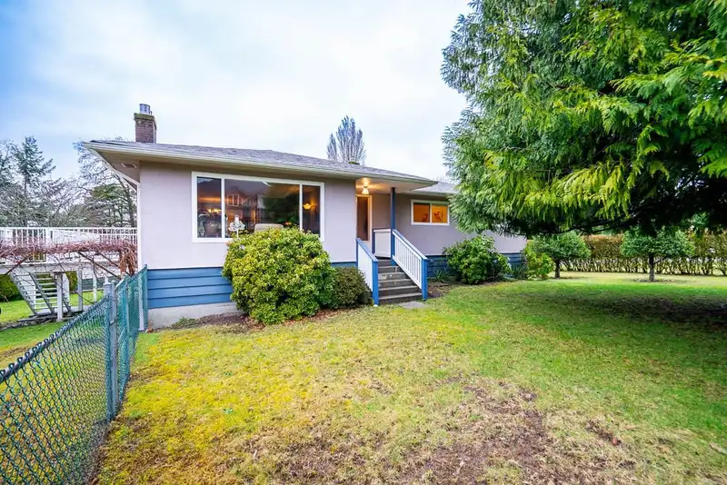 13789 BENTLEY ROAD - photo 1 of 39