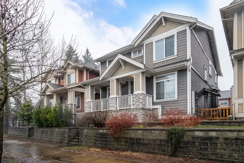 10138 240 STREET - photo 3 of 38