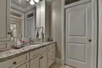 13438 24 AVENUE - thumbnail 28