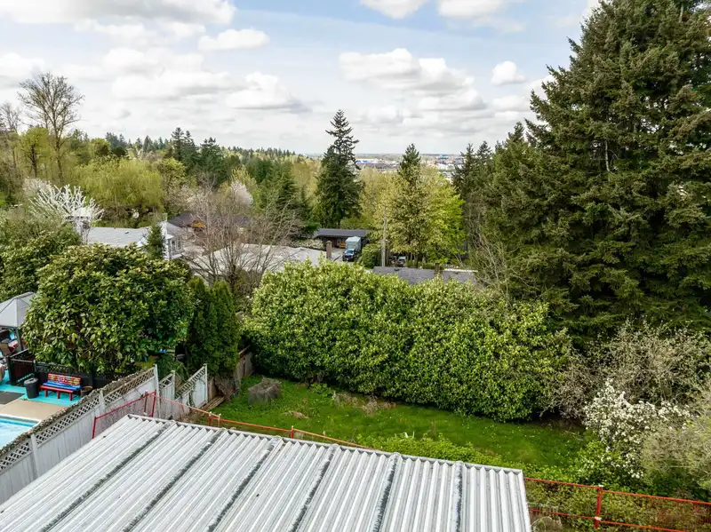 10259 124A STREET - photo 2 of 15