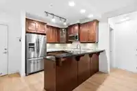 139 8288 207A STREET - thumbnail 12