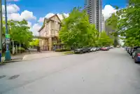 202 10289 133 STREET - thumbnail 2