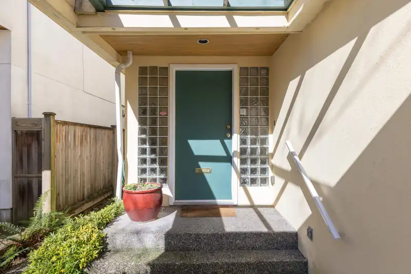 4367 W 15TH AVENUE - photo 4 of 39