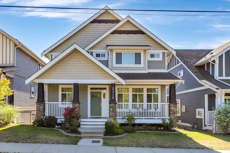 33116 TUNBRIDGE AVENUE - photo 1 of 36