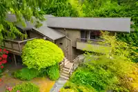 5335 MARINE DRIVE - thumbnail 1