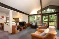 5335 MARINE DRIVE - thumbnail 11