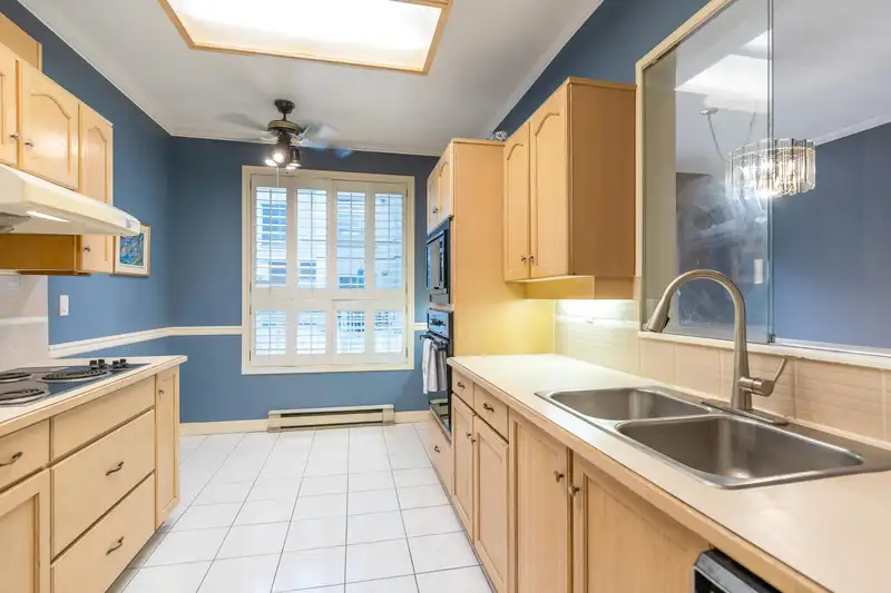101 8560 GENERAL CURRIE ROAD - photo 4 of 36