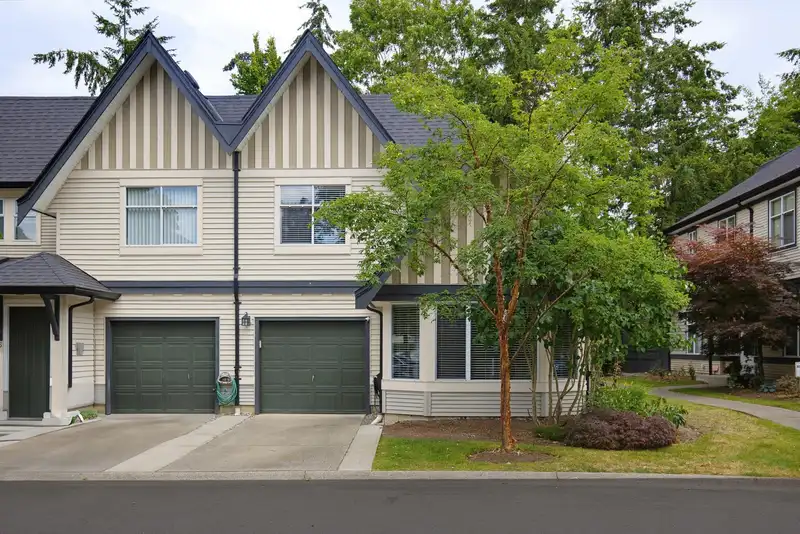 5 18883 65 AVENUE - photo 2 of 35