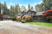2240 198 STREET - thumbnail 1