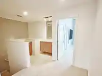 14 5510 ADMIRAL WAY - thumbnail 23