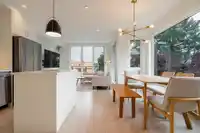 4756 DUCHESS STREET - thumbnail 2